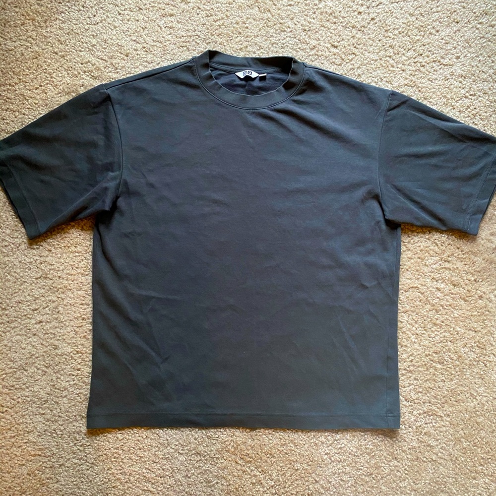 Uniqlo Airism Tee Grey size M
